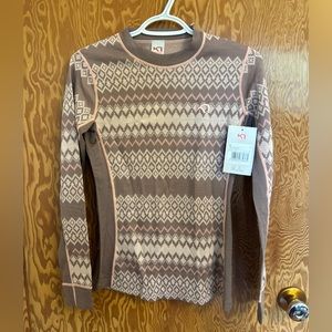 Kari Tara Baselayer Top